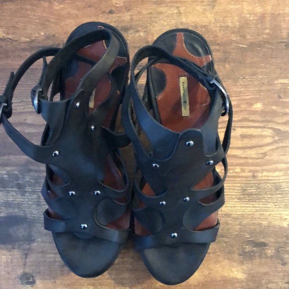 Max Studio Wedges - Picture 4 of 4